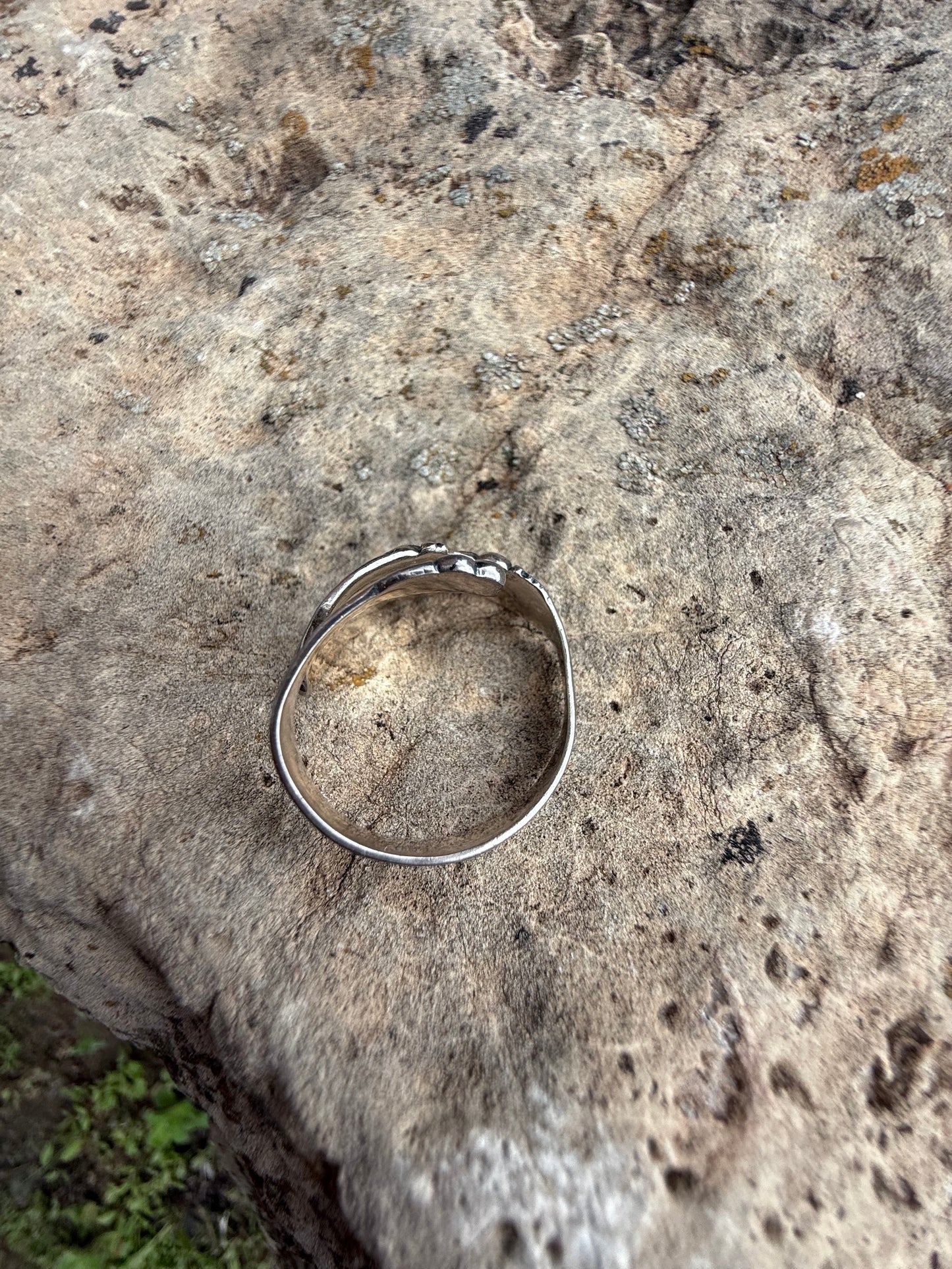 .925 silver band spoon ring