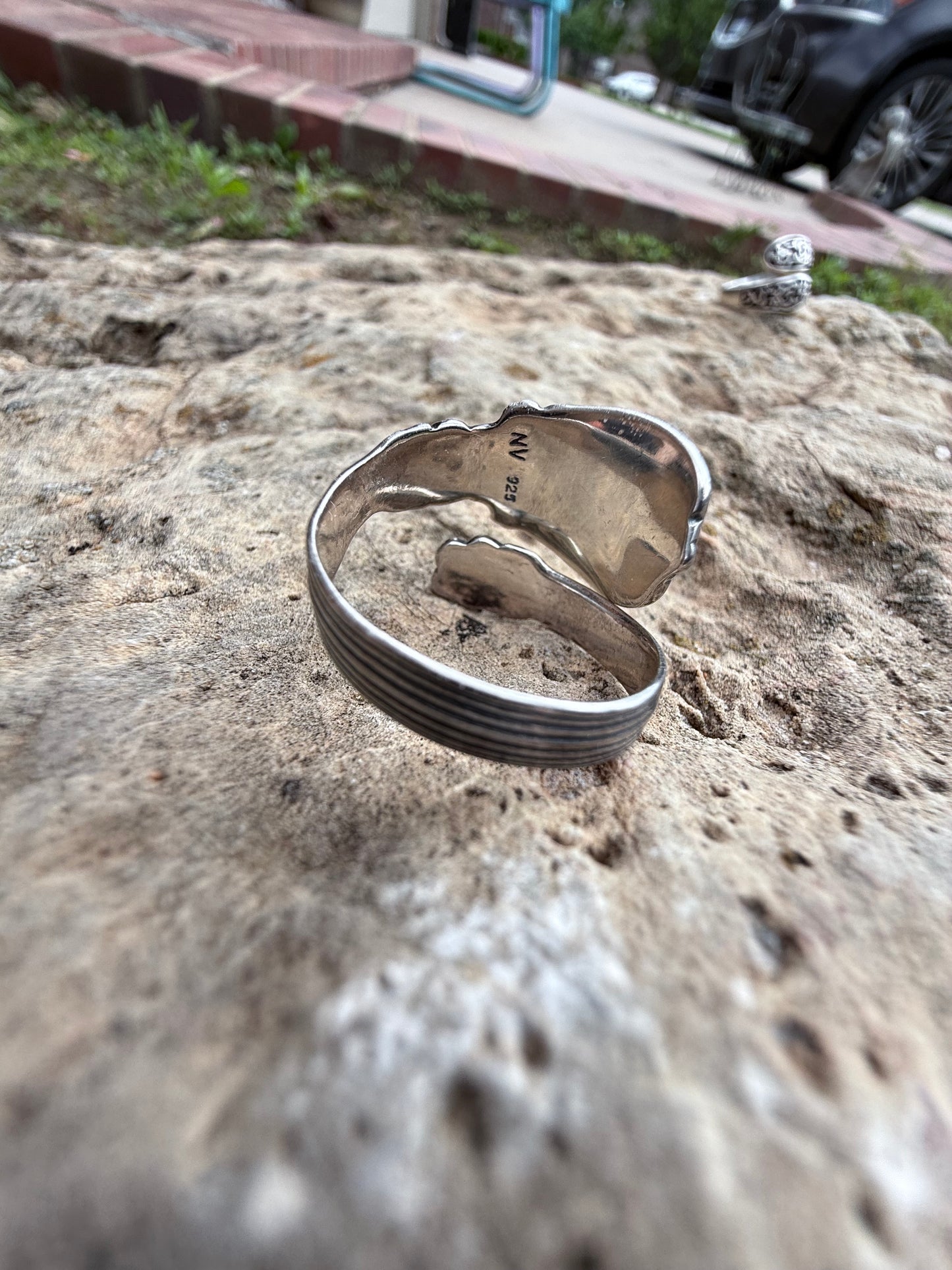 .925 silver band spoon ring
