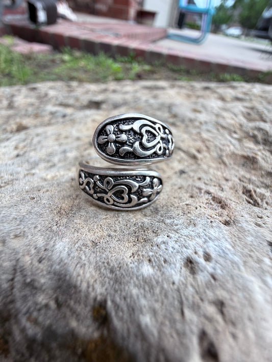 .925 silver band ring heart adjustable